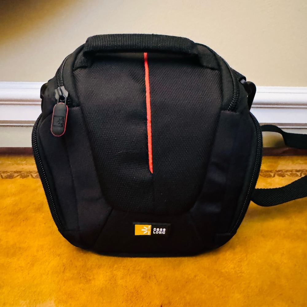 Case Logic Black Camera Storage Organization Case with Strap NEW